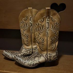 Gently used boots. Worn one time for my wedding